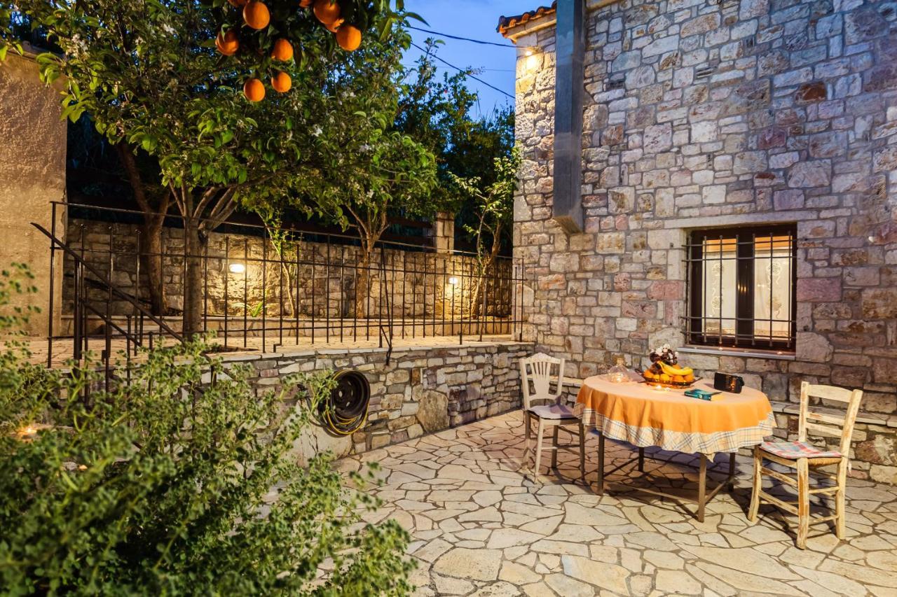 Petalidi Olive Garden Stone House Near The Beach Exterior photo